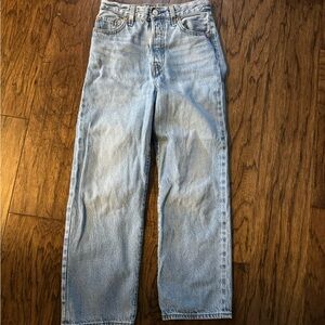 Levi’s Ribcage straight ankle jeans